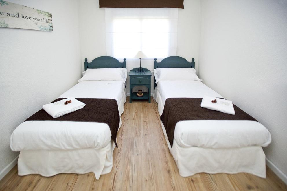 Apartamentos Golf Place Borriol Bilik gambar